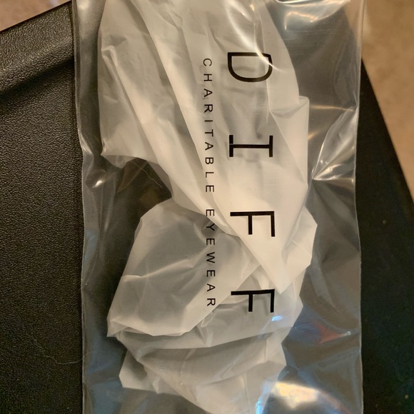 Aviator DIFF eyewear sunglasses - Picture 6 of 6